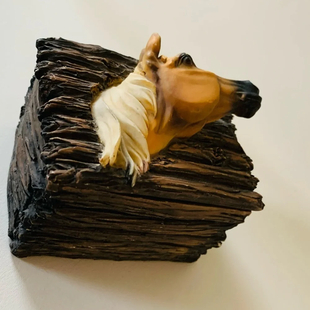 Trinket box
